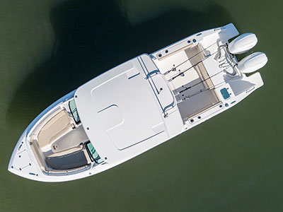 Top aerial view of Pursuit D 266 luxury dual console boat.