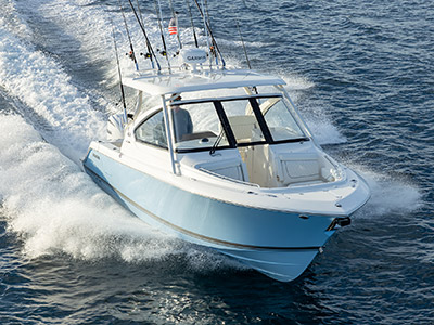 Pursuit D 286 is cruising.