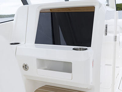 Garmin screen on Pursuit Boats D 286 available at the companion seat on a Dual Console boat.