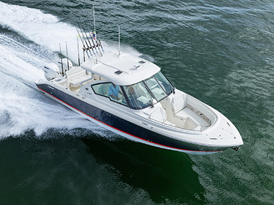 Pursuit Boats D 326 Luxury Dual Console Running