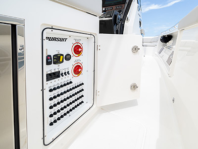 The electronic panel on Pursuit Boat’s S 358 Sport Center Console boat.