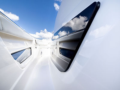 Innovative windows on Pursuit Center Console S 388.